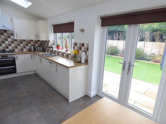 Kitchen b