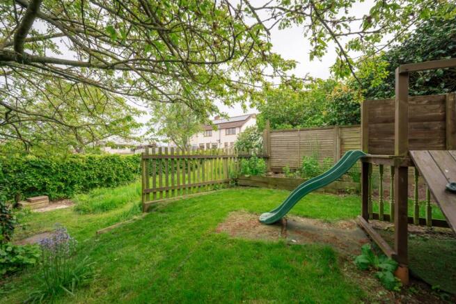 20230523112043 - 74A09555-HDR - -