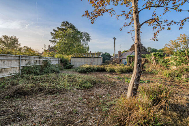 Land to the East of Orchard Stables, Burcot, OX14 photo 4