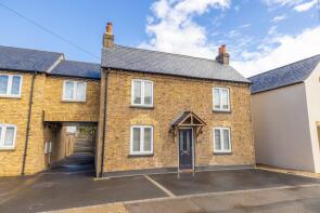 286 Alfred Cottage, Dedworth Road, Windsor SL4 4JR