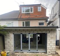 22, Grange Hill, Edgware HA8 9PE