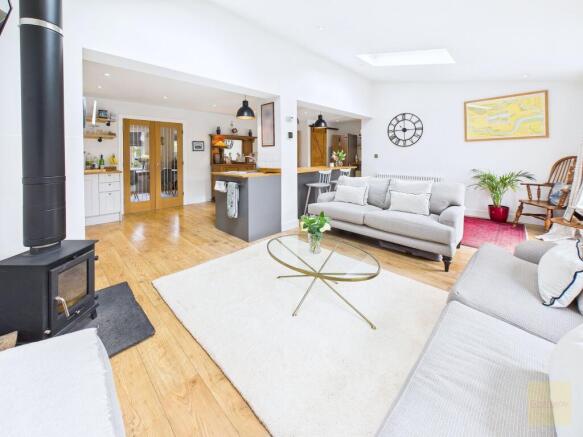 Living / Kitchen / Dining