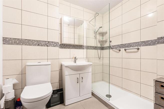 Luxury Modern Shower Room