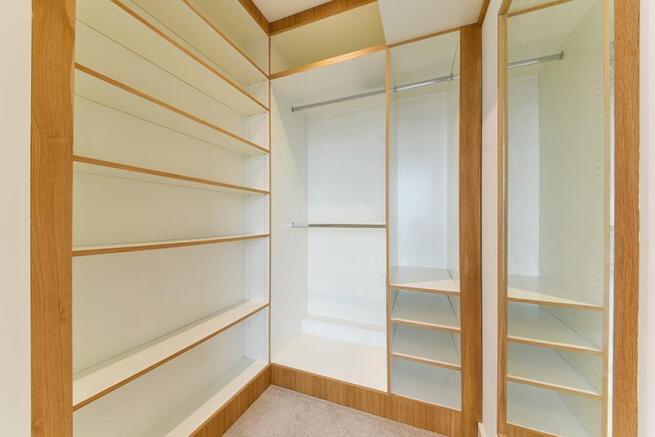 Walk in wardrobe