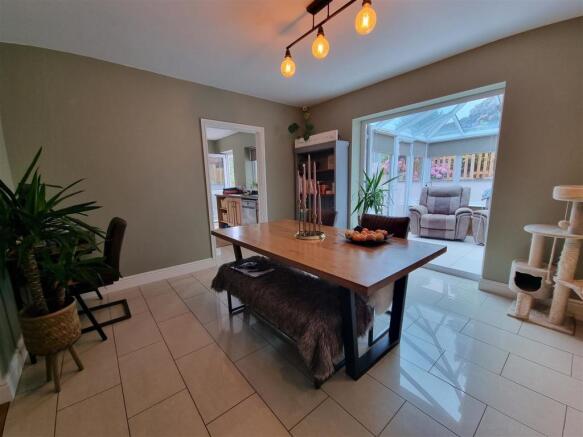 Kichen/Dining Room