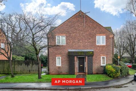 Oakhurst Drive, Bromsgrove, Worcestershire, B60