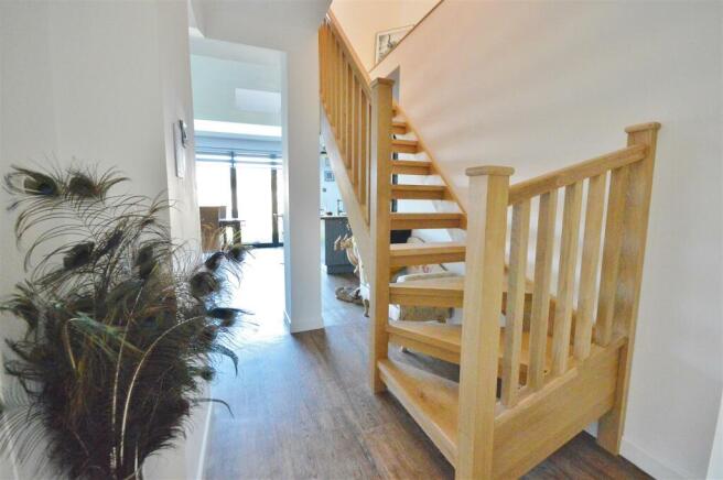 ENTRANCE HALLWAY