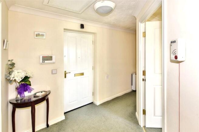 2 bed Apartment for sale Image 9