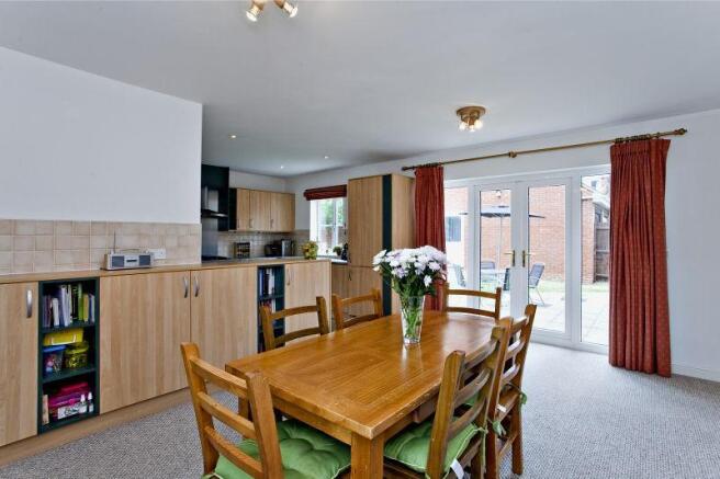 Kitchen Family Room