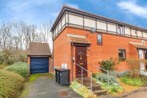 19, Whitsun Pasture, Willen Park, Milton Keynes MK15 9DQ