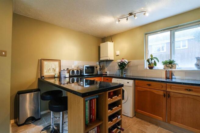 Kitchen/ Breakfast Room