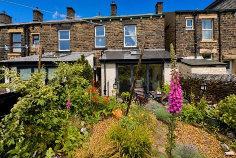 Turnlee Road, Glossop, SK13