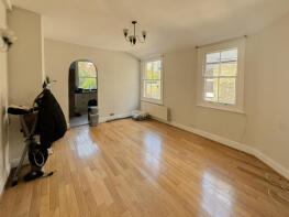 9a, Dunraven Road, London W12 7QY
