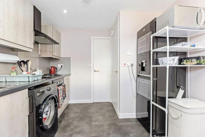 11/8 Southhouse Brae, Edinburgh, EH17 8DG photo 4