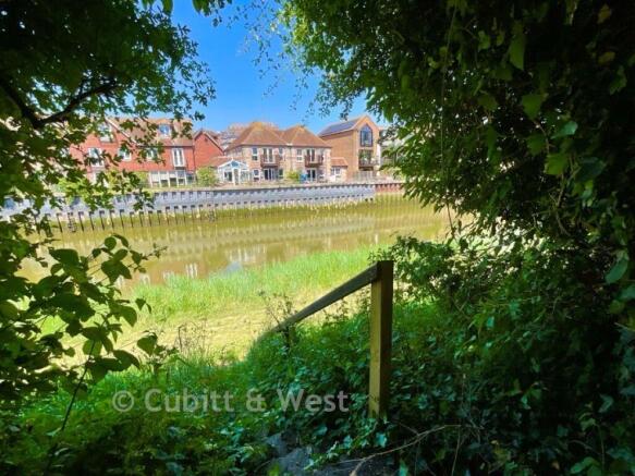 Access To River Arun