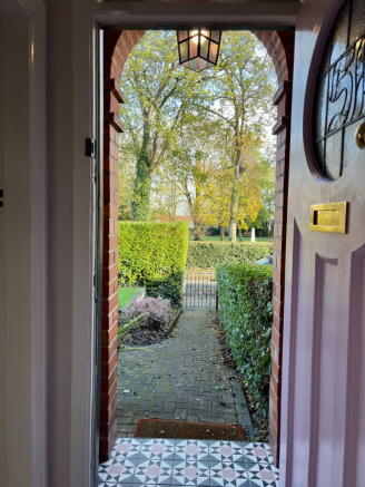 3 bed Terraced for sale Image 5
