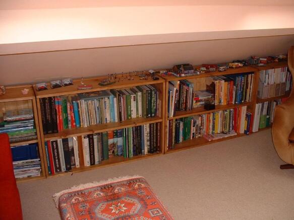Photo 9