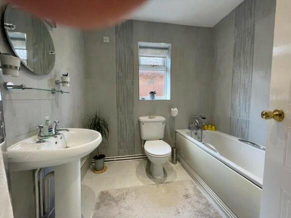 Photo 9