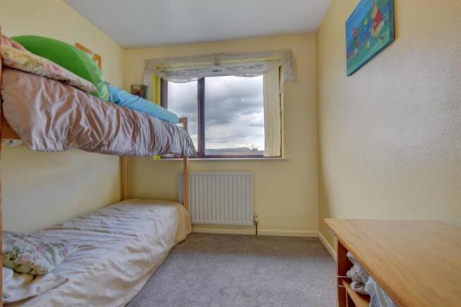 Bed 3.jpg