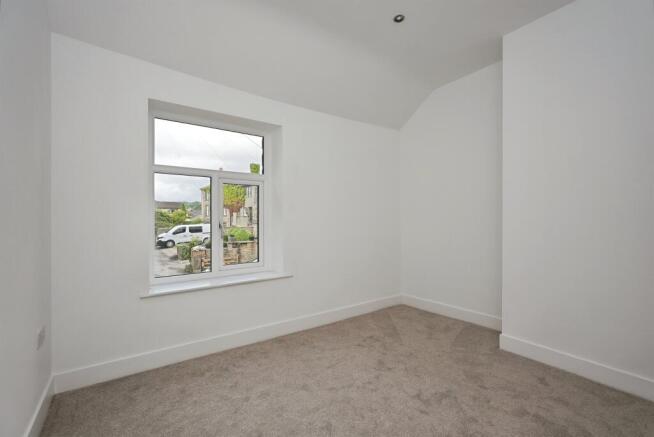 2 bed Cottage for sale Image 8