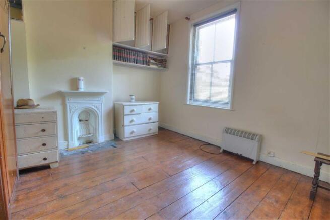 Bedroom 3: