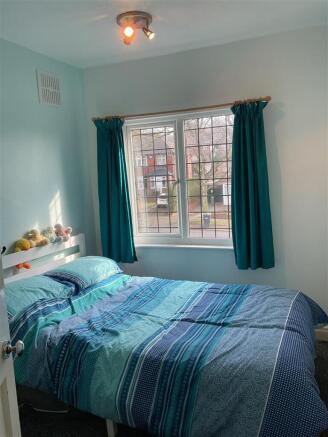 bedroom 3.jpg