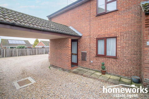 Warren Place, Dereham, NR19 1TH