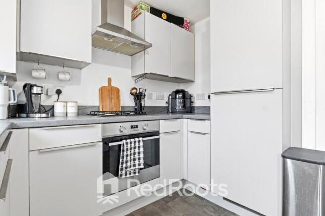 3 bed Terraced for sale Image 9