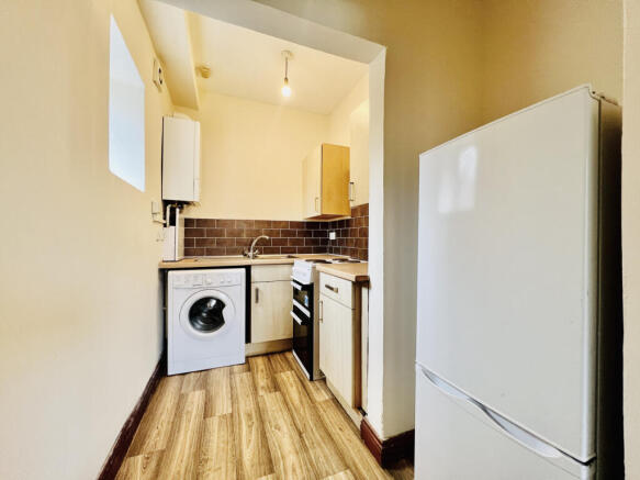 2 bed Duplex to rent Image 7