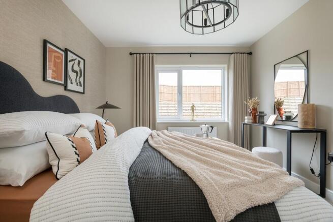 4 bed Detached for sale Image 8