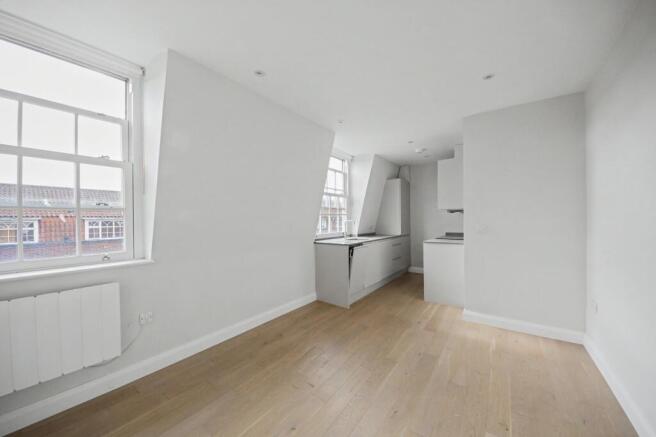 Flat 4, York House, 4, Wigmores South, Welwyn Garden City, AL8 6PL