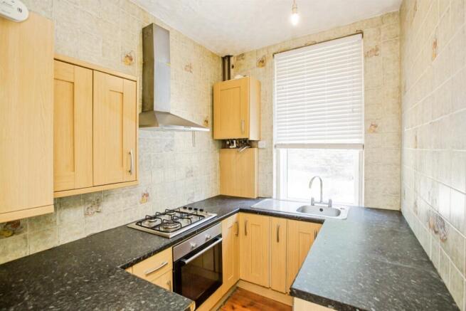 2 bed Terraced for sale Image 5