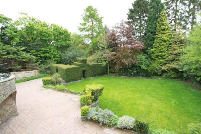 rear garden p