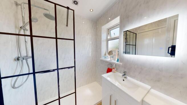 2 bed Semi-Detached for sale Image 12
