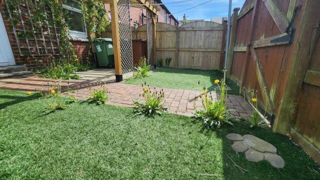 Photo 21