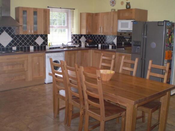 Kitchen (2)