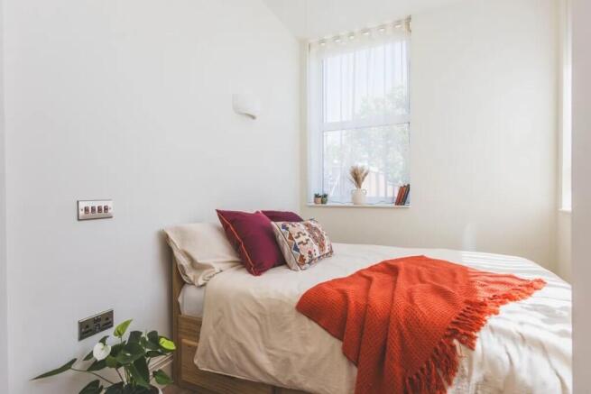 Double Bed