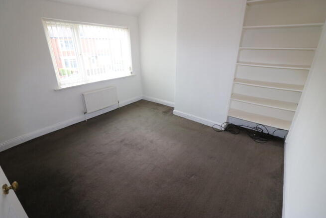 2 bed Terraced to rent Image 11