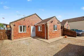 4, Half Acre, High Holme Road, Louth LN11 0HD
