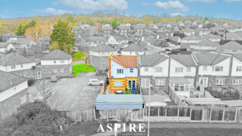 Video Inside **Outbuilding** Downs Grove, Vange, Basildon, Essex