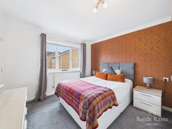 2 bed Semi-Detached for sale Image 5