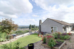 Cornerways, Mountain Lane, Griffithstown, Pontypool NP4 5LW