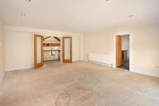 Sitting/Dining Room