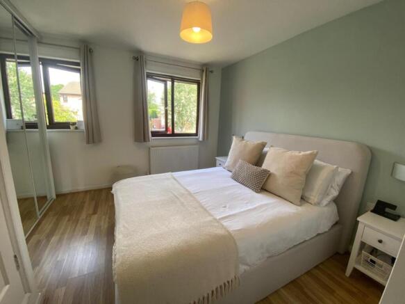 2 bed Semi-Detached to rent Image 6