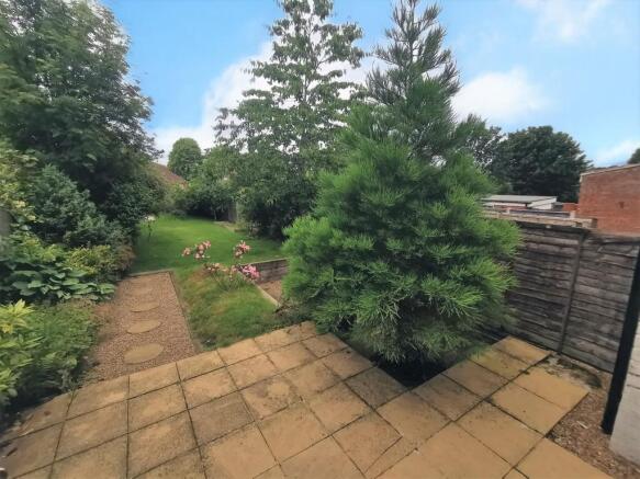 Photo 8