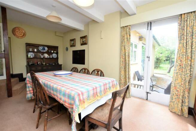 dining room.JPG