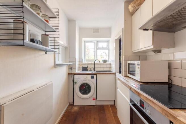 kitchen (2).jpg