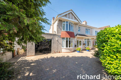 Broome Manor Lane, Broome Manor, Swindon, SN3