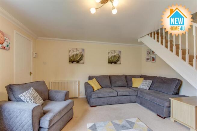 LOUNGE: