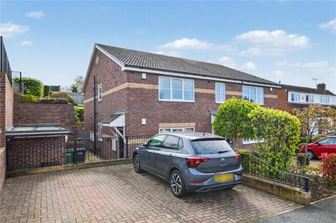 2 bed Apartment for sale Image 8